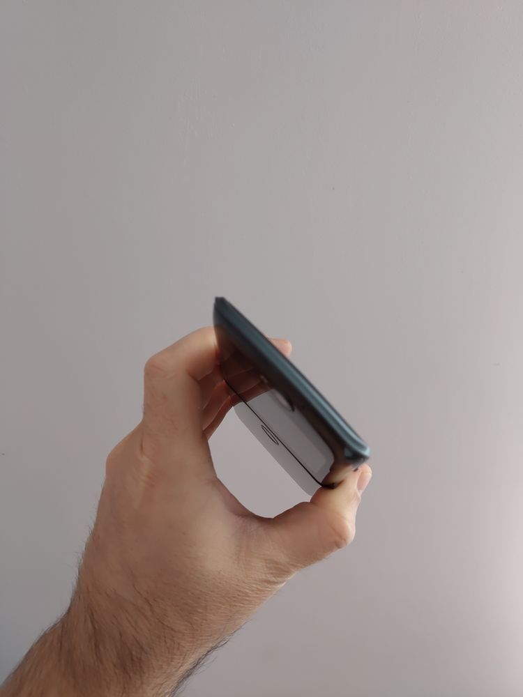 Motorola razr 5 g