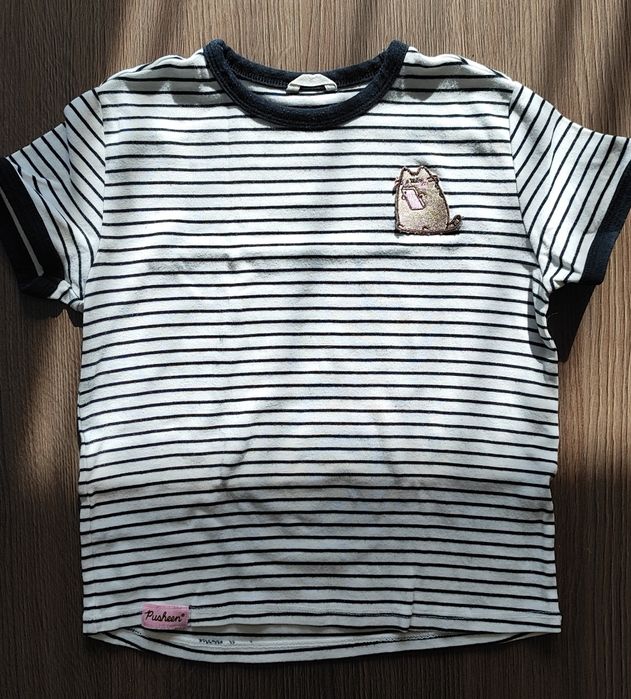 Koszulka paski pusheen Reserved 134/140