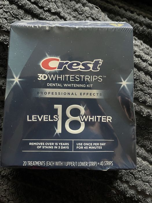 Відбілюючі полоски для зубів