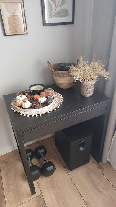 Sprzedam biurko -toaletka