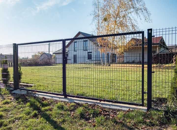 Wyprzedaż ostatnich sztuk Brama skrzydłowa 4m + Furtka 1m/kpl.-2425 zł
