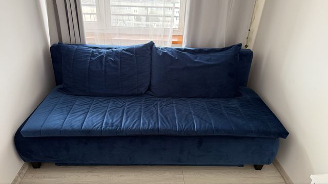 Ladna, wygodna sofa rozkladana