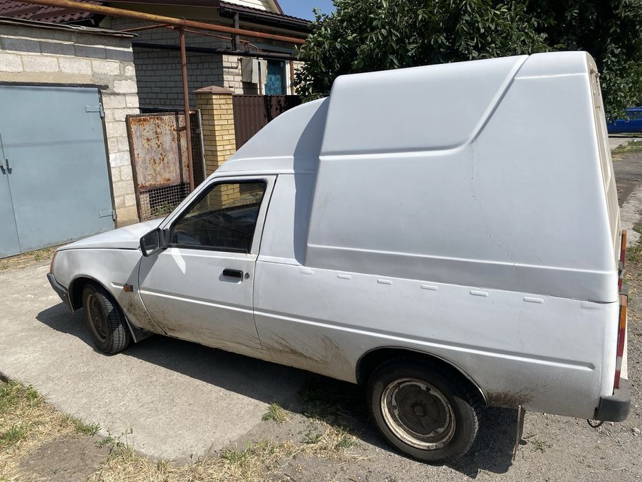 Продам  таврия пикап 110557 2000г газ/бензин карбюраторная .