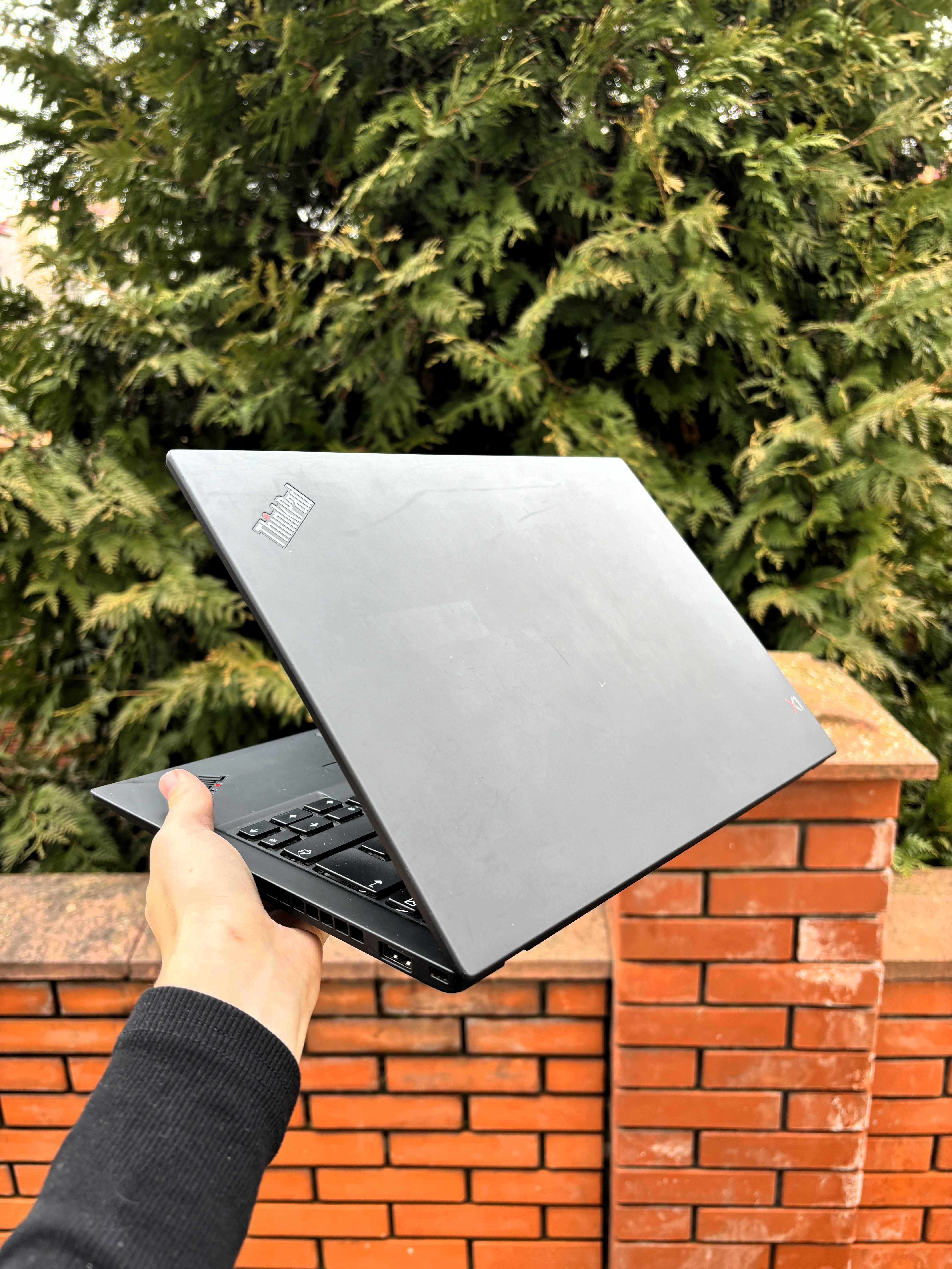 Ноутбук Бізнес серія Lenovo ThinkPad X1 Carbon 6th IPS гарантія 9міс