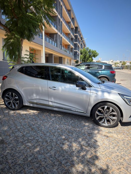 Renault Clio 1.0 Exclusive 2021 – Muito bom estado