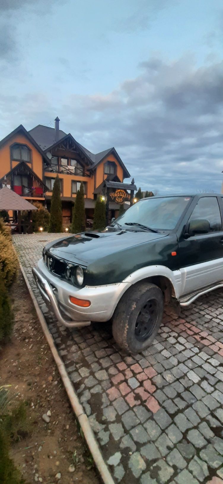 Капот,Запчастини Nissan Terrano2,Розборка,шрот,запчастини,Нісан Терано