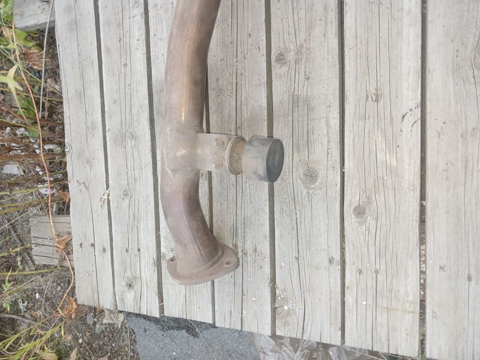 Глушник тойота Rav4