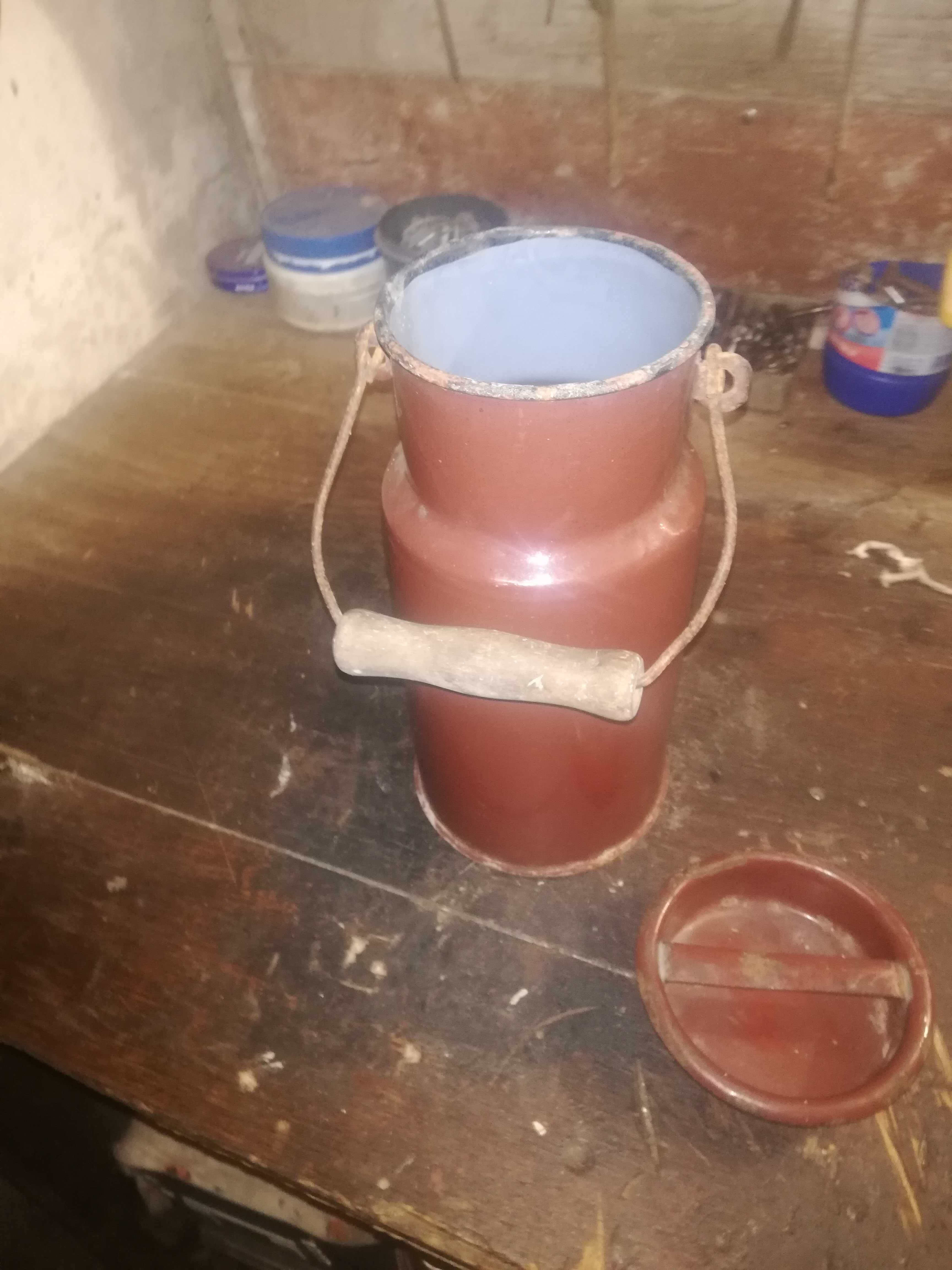 Bańka na mleko  .