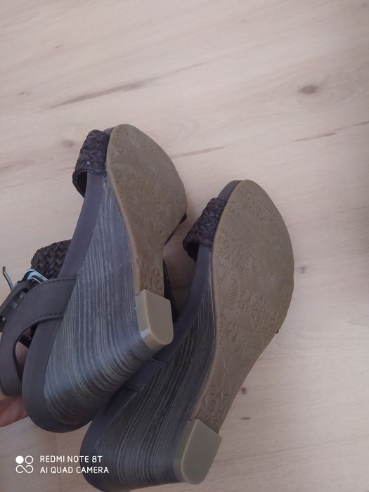 Nowe Buty 37 brązowe code sandały sandałki na koturnie