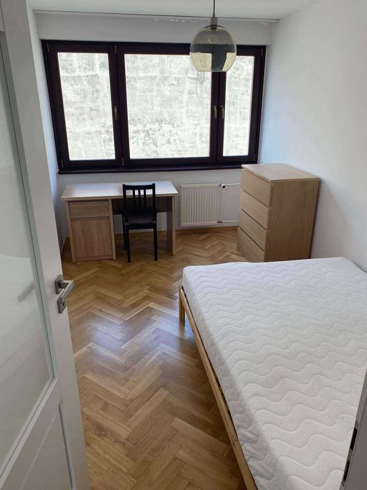 Pokój (mieszkanie 3-pokojowe), ul. Piotrkowska (Śródmieście) OKAZJA