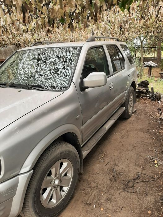 Опель фронтера               .