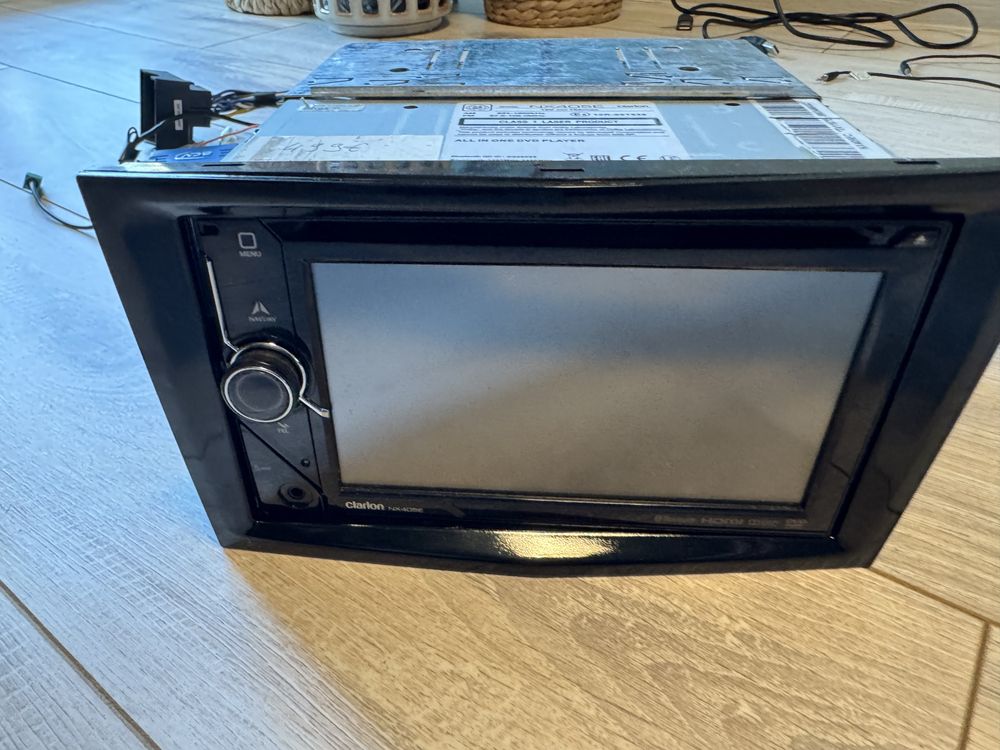 Clarion NX 405E DVD