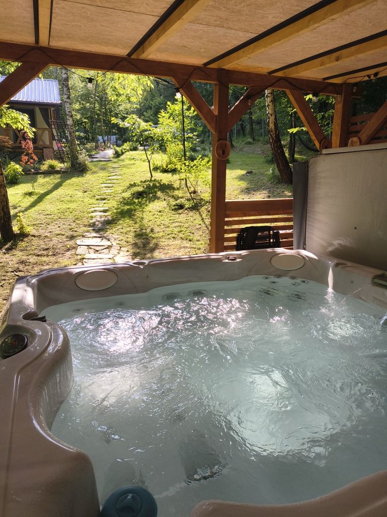 Domek całoroczny Hacienda z jacuzzi na wyłączność w lesie - Strzyżów