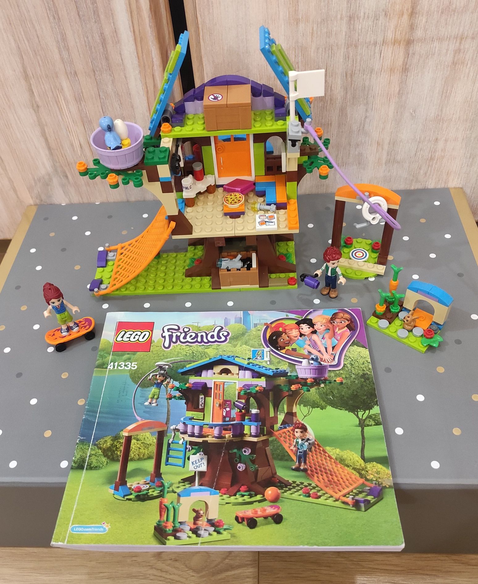 LEGO Friends 41335 Domek na drzewie Mii