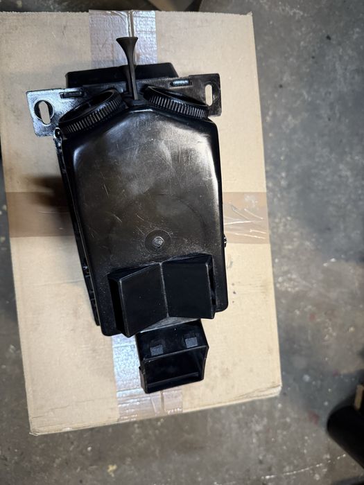 Konsola srodkowa fiat 126p ST