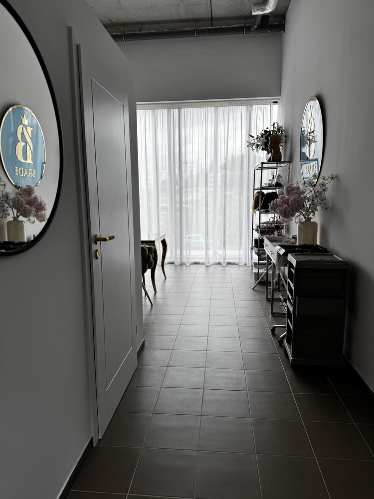 Lokal Premium stanowisko wynajme