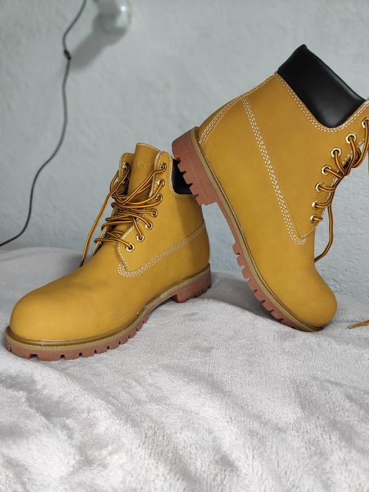 Чоловічі черевики 42 розмір (27 см)