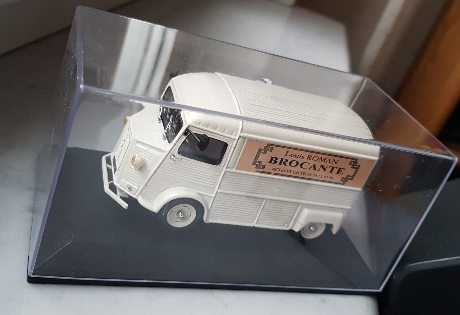 Citroen HY H 1:43 Norev