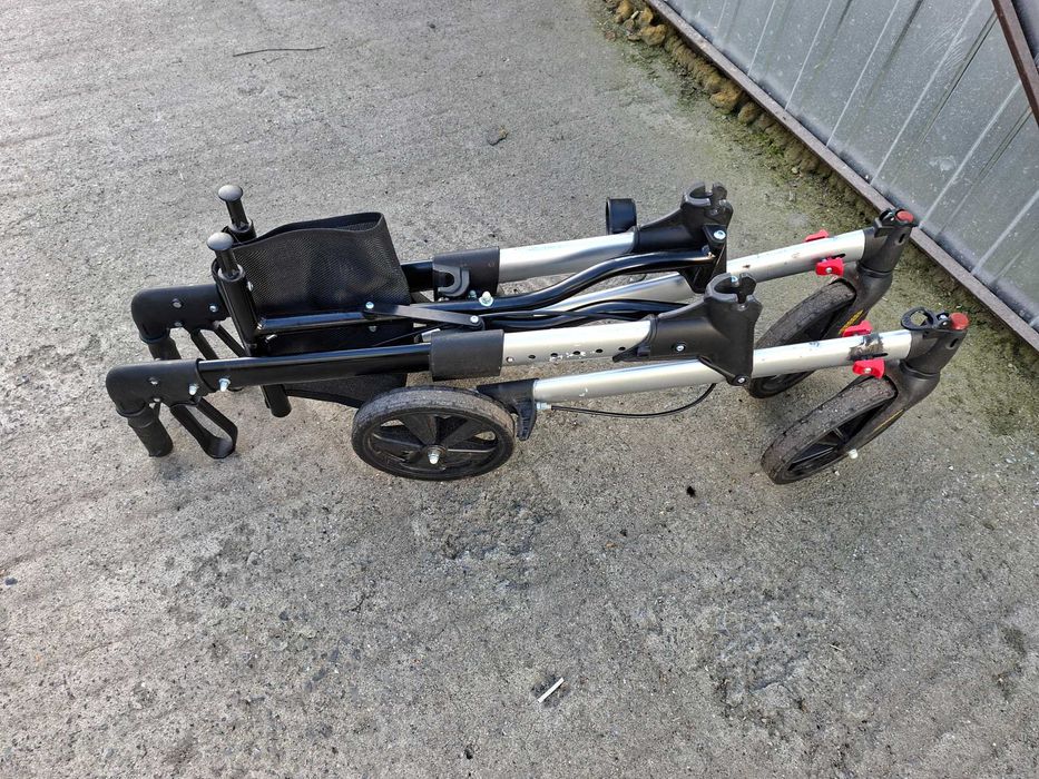 Balkonik na kółkach składany Weinberger