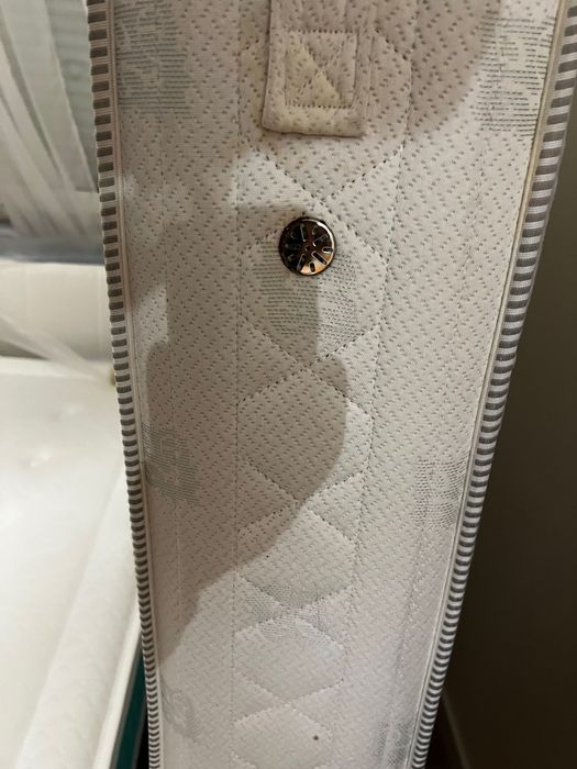 Vendo colchão Molas