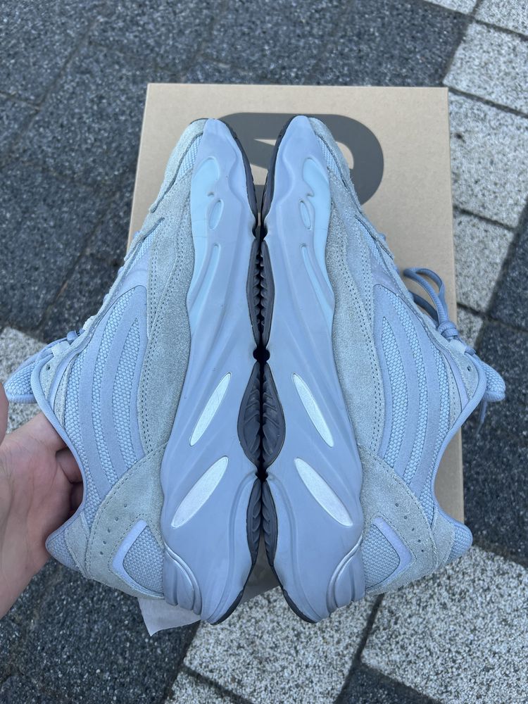 Adidas Yeezy Boost 700 V2 Hospital Blue sneakery szare 44 2/3