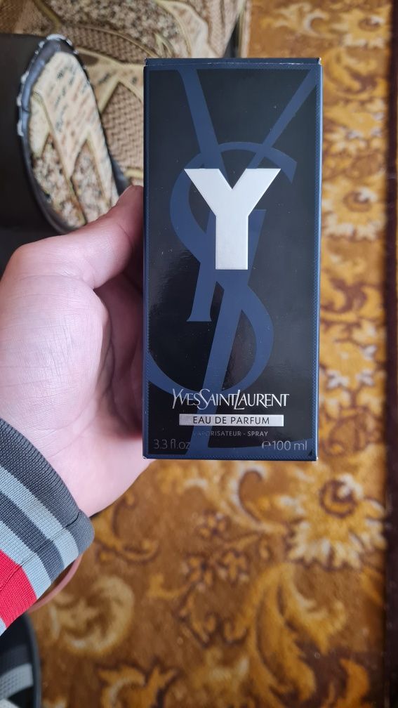 Парфумована вода для чоловіків Yves Saint Laurent Y 100 мл