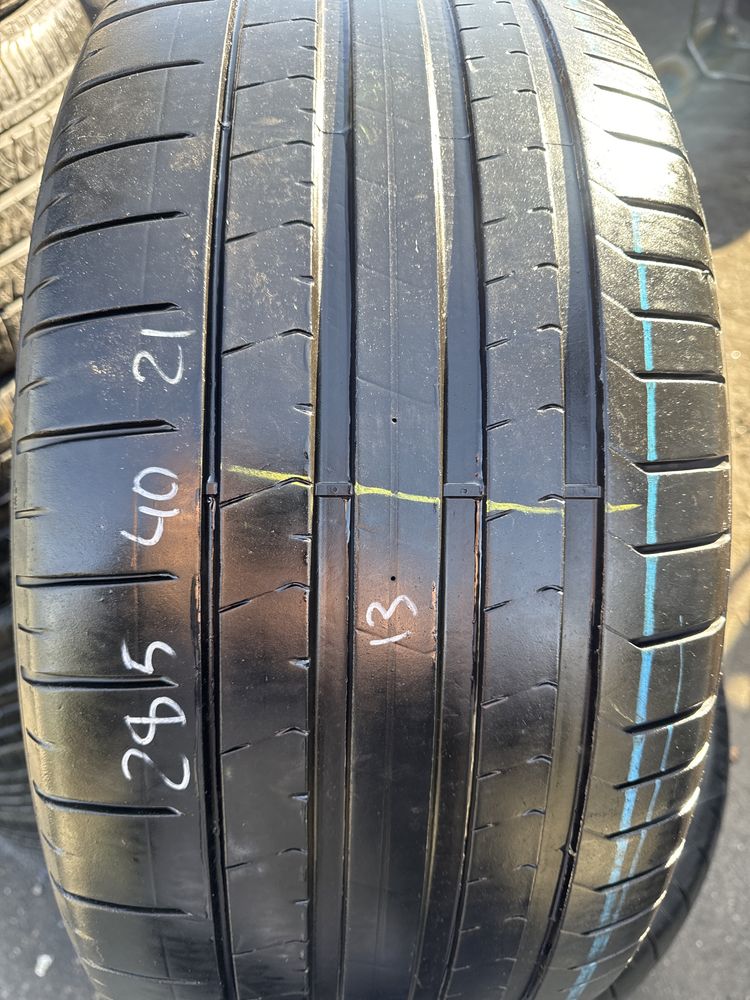 285/40/21 Pirelli P Zero