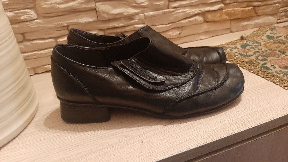 Buty skórzane Gabor 40