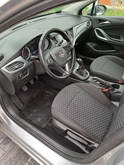 Opel Astra 1.6cdti 2018r Okazja