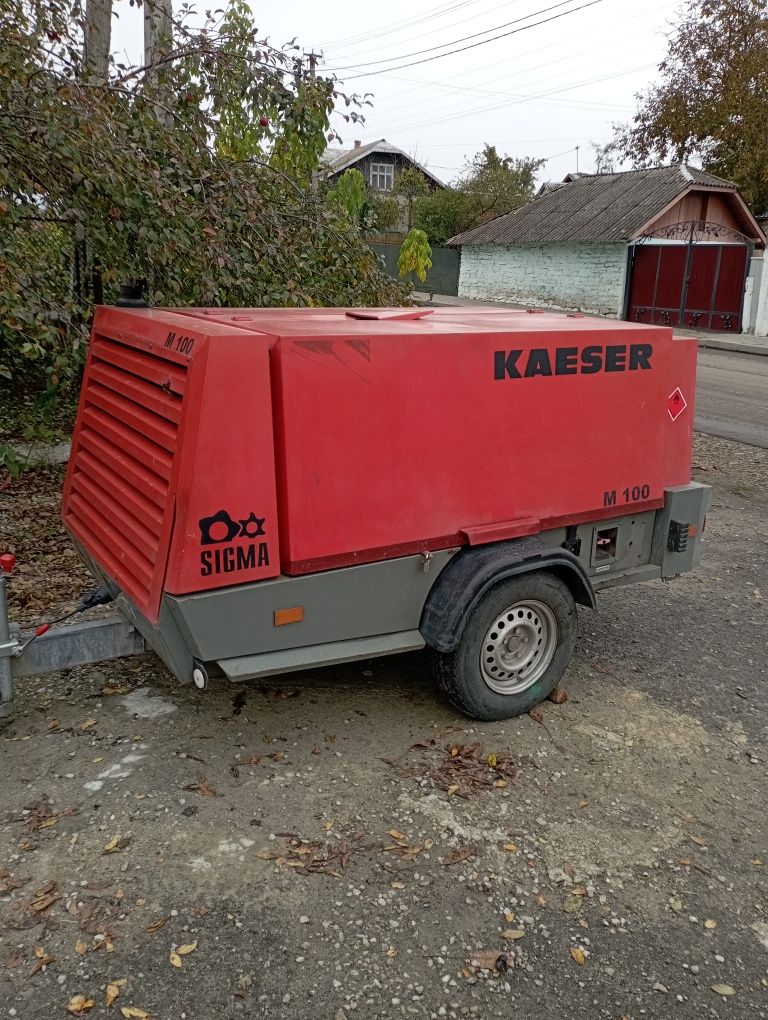 Буріння свердловин на воду, буріння під сваї, буріння в кар'єрах.