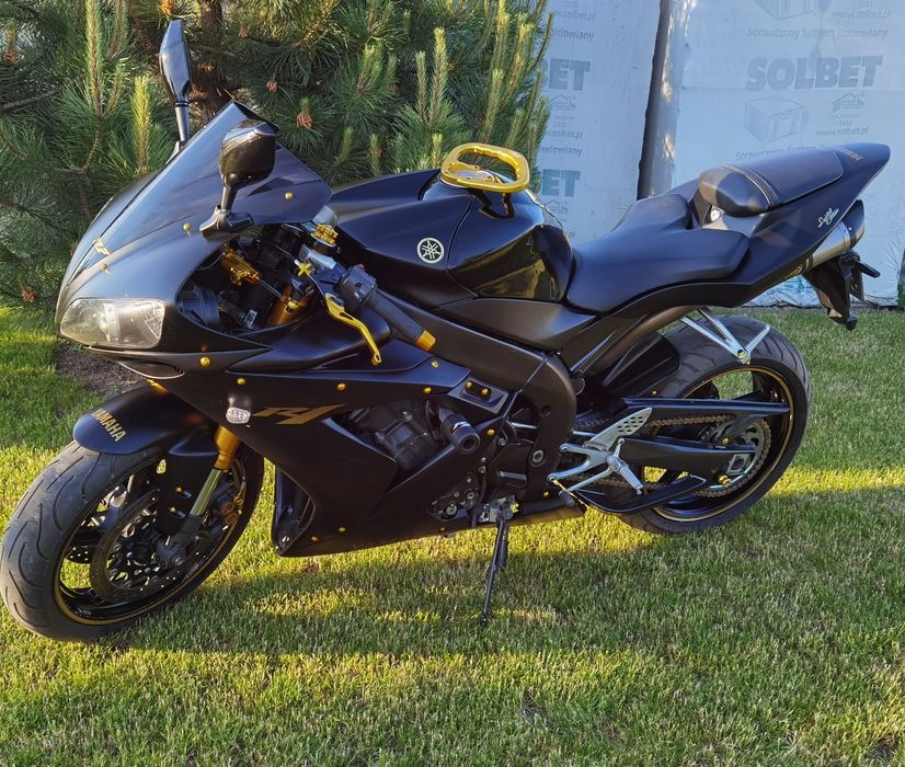 Yamaha  R1  Rn15