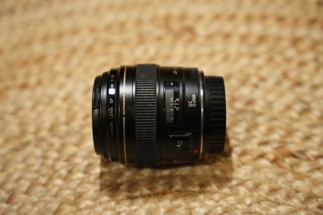 Canon EF 85mm f/1.8 USM obiektyw