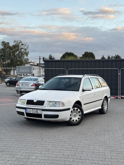 Autokomis TopCar! Skoda Octavia Tour 1.6 Benzyna/2007 Rok/Gwarancja !!