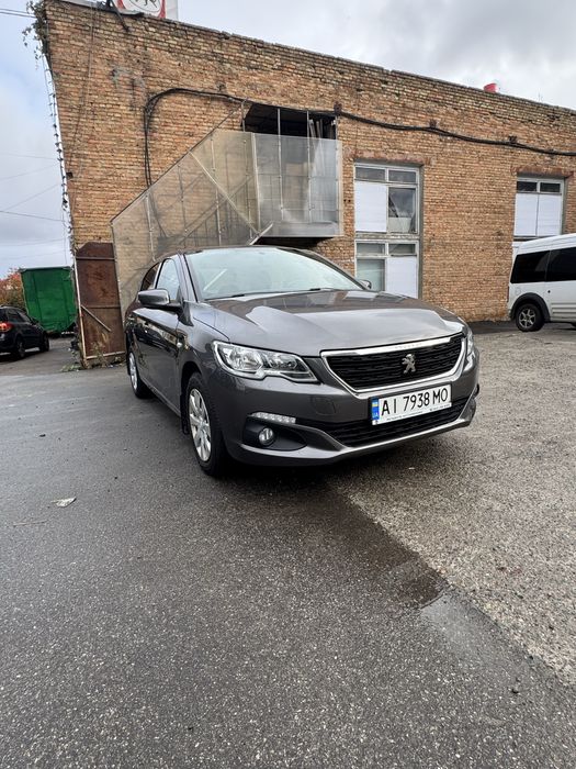 Peugeot 301 офіційний
