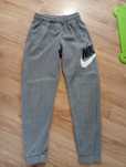Dresy chłopięce Nike 158-170