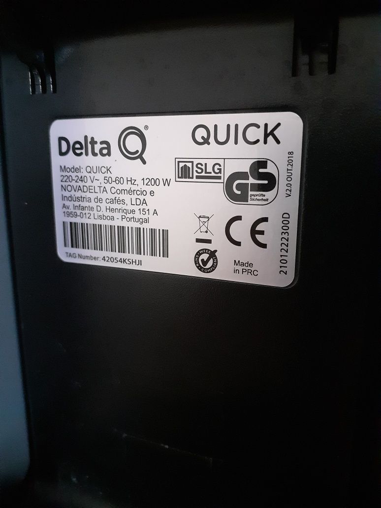 Máquina de Café Delta Quick Novo