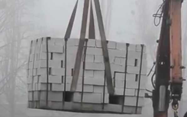 Кирпич белый полуторный производства Куряж