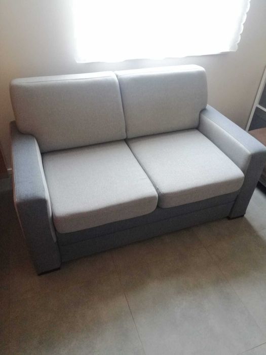 sofa rozkładana z pojemnikiem na pościel