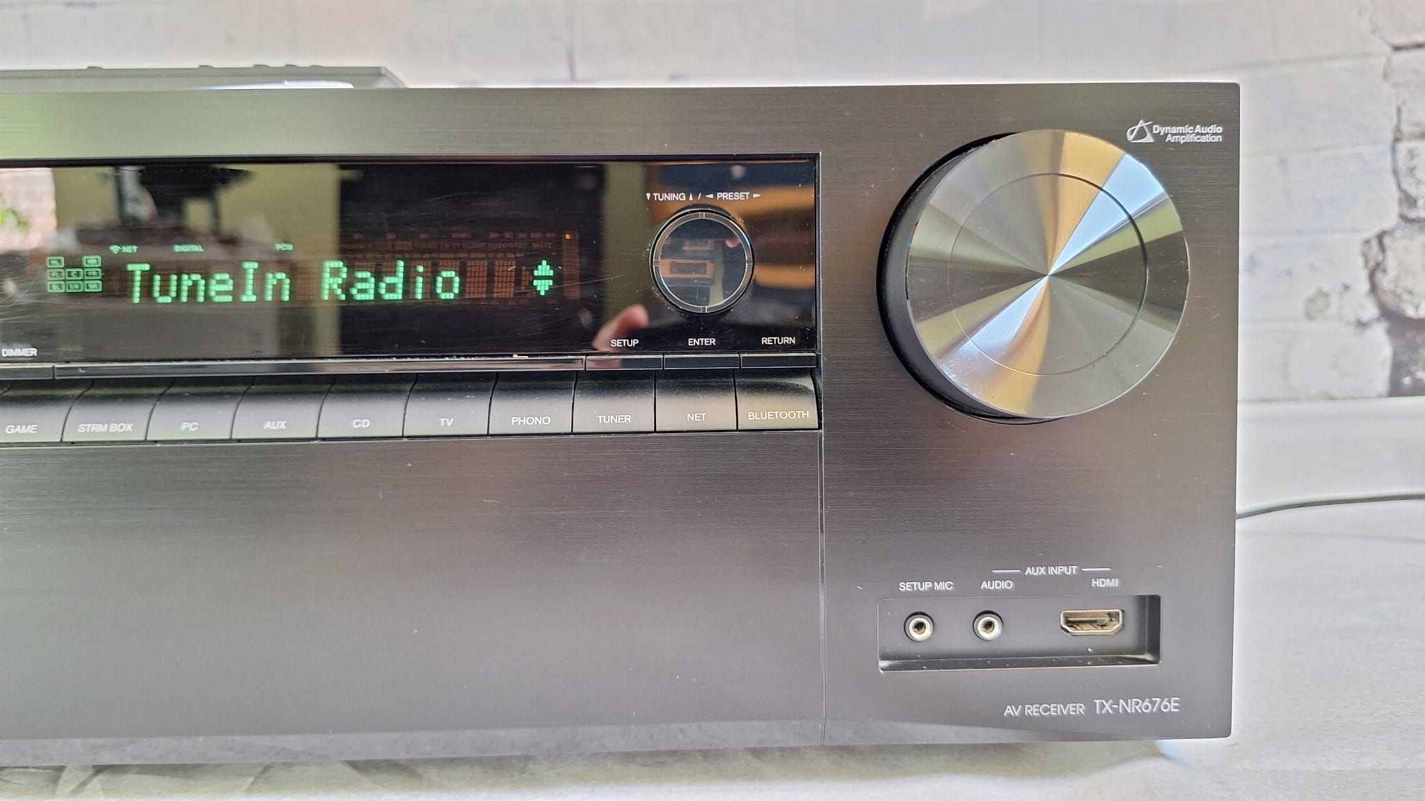 7.2 Onkyo TX-NR676 4k60p Dolby Atmos Vsion HDR BT Wi-Fi