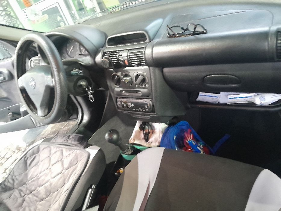 Corsa com inspeção feita