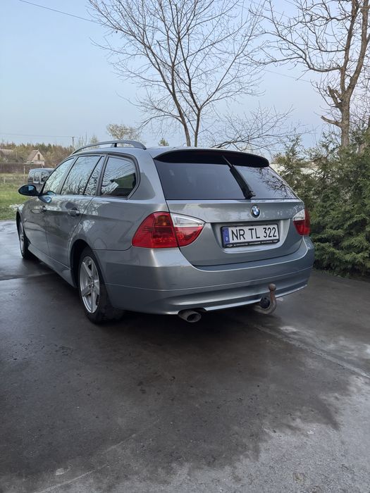 BMW e91 дизель 320. 2007