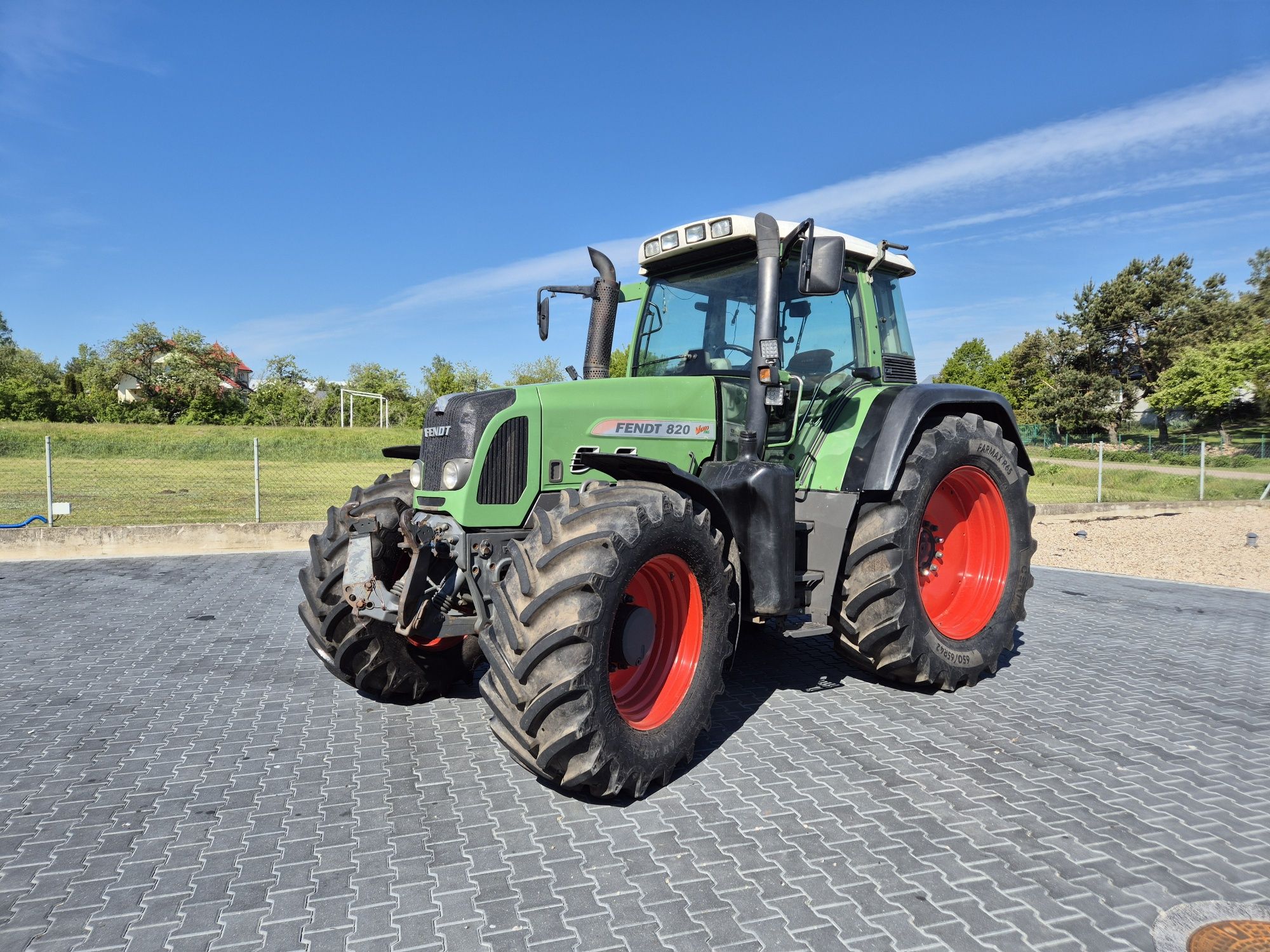Ciągnik Fendt 820 Vario TMS com3       nie 718 , com 2 818