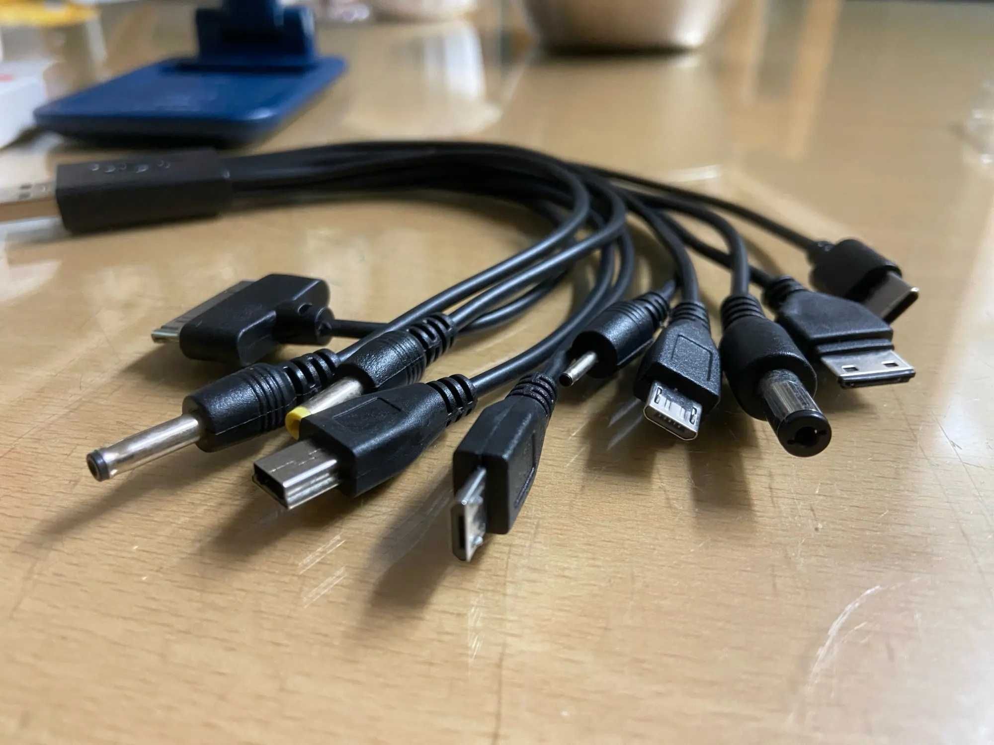 10 w 1. Uniwersalny kabel USB do ładowarki telefonu komórkowego.