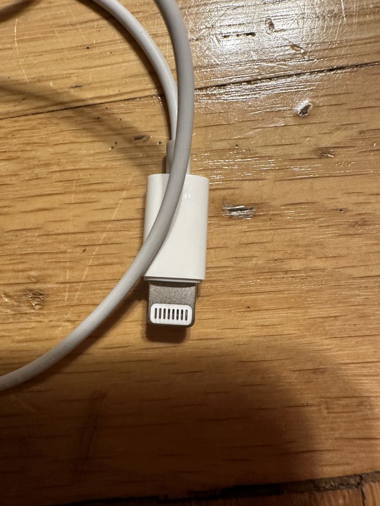 Apple słuchawki EarPods z mikrofonem iPhone iPad ze złączem Lightning