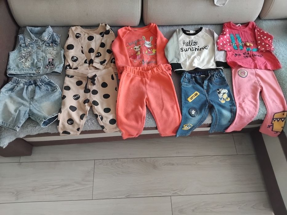 Paka ubranek dla dziewczynki