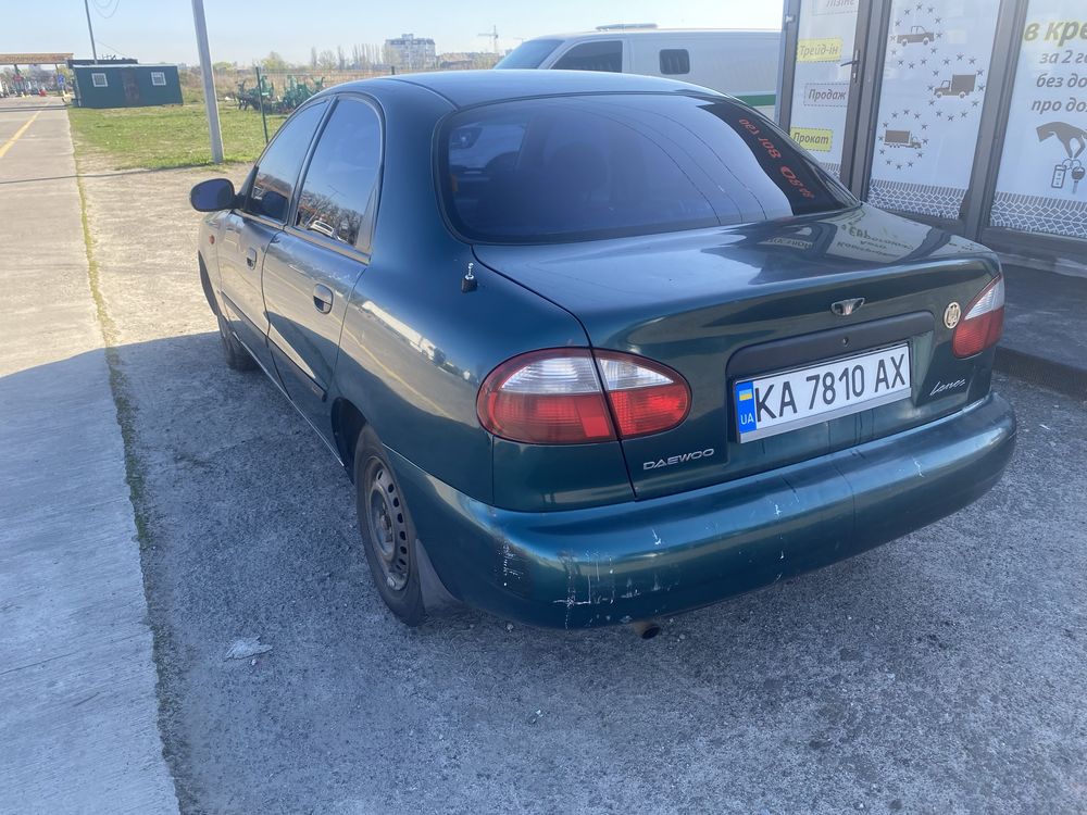 Автомобіль Daewoo Lanos SE