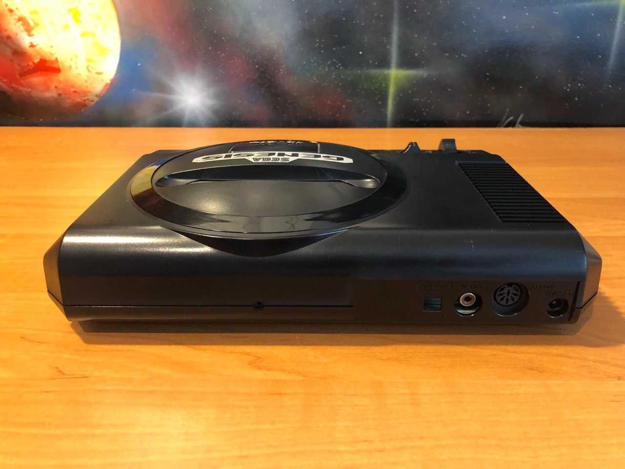 Sega Genesis Model 1 + аксесуари + гра Madden — оригінал!