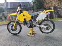 Suzuki RM 250 e  cross