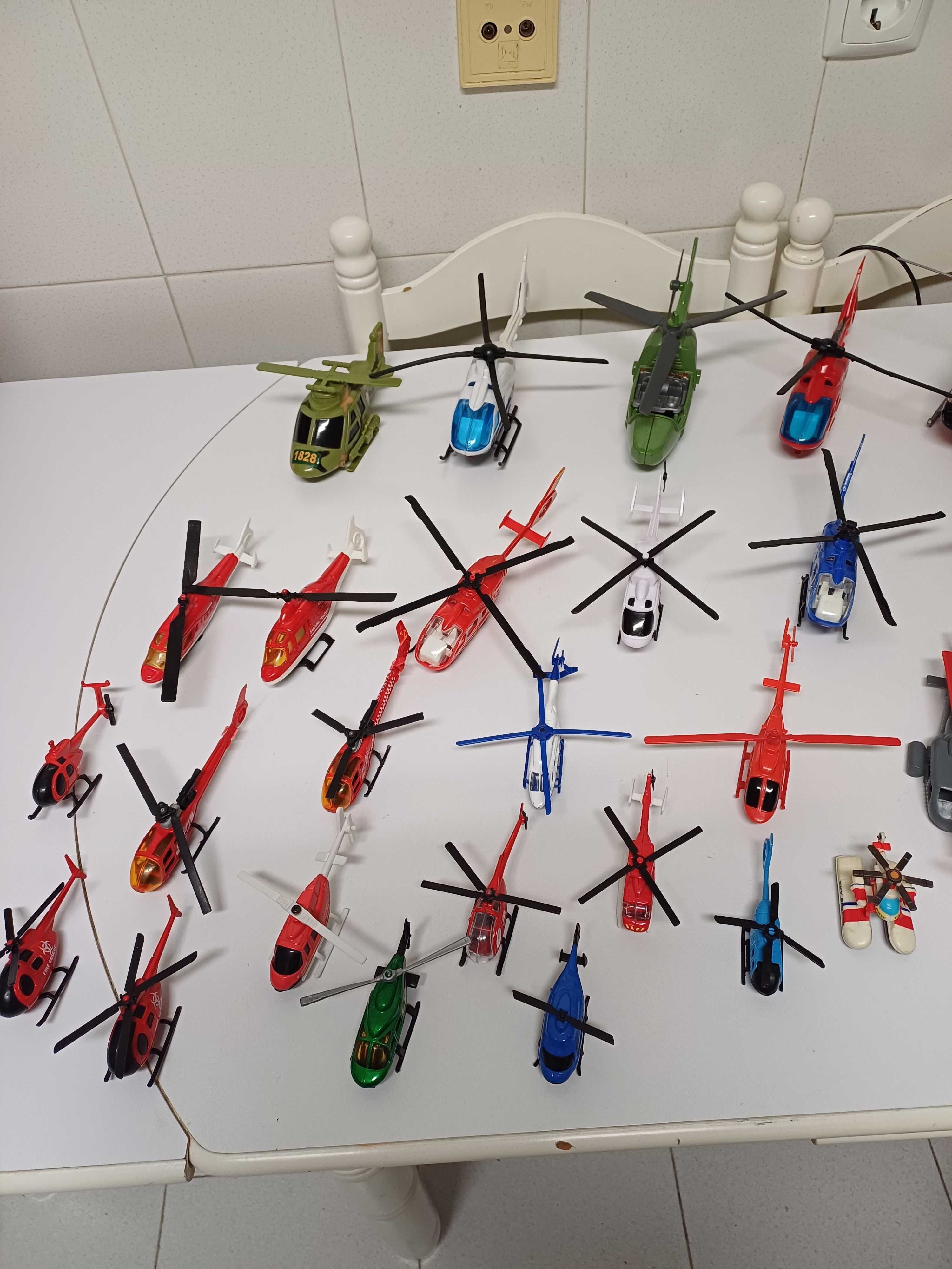 Helicópteros vários 36 unidades
