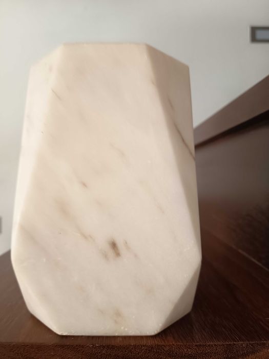 jarra para jazigo em mármore usada mas impecável